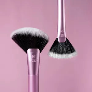 Real Techniques Extra Big Finishing Brush